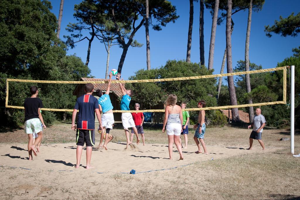 Village Vacances La Foret Des Landes Tarnos Exterior photo